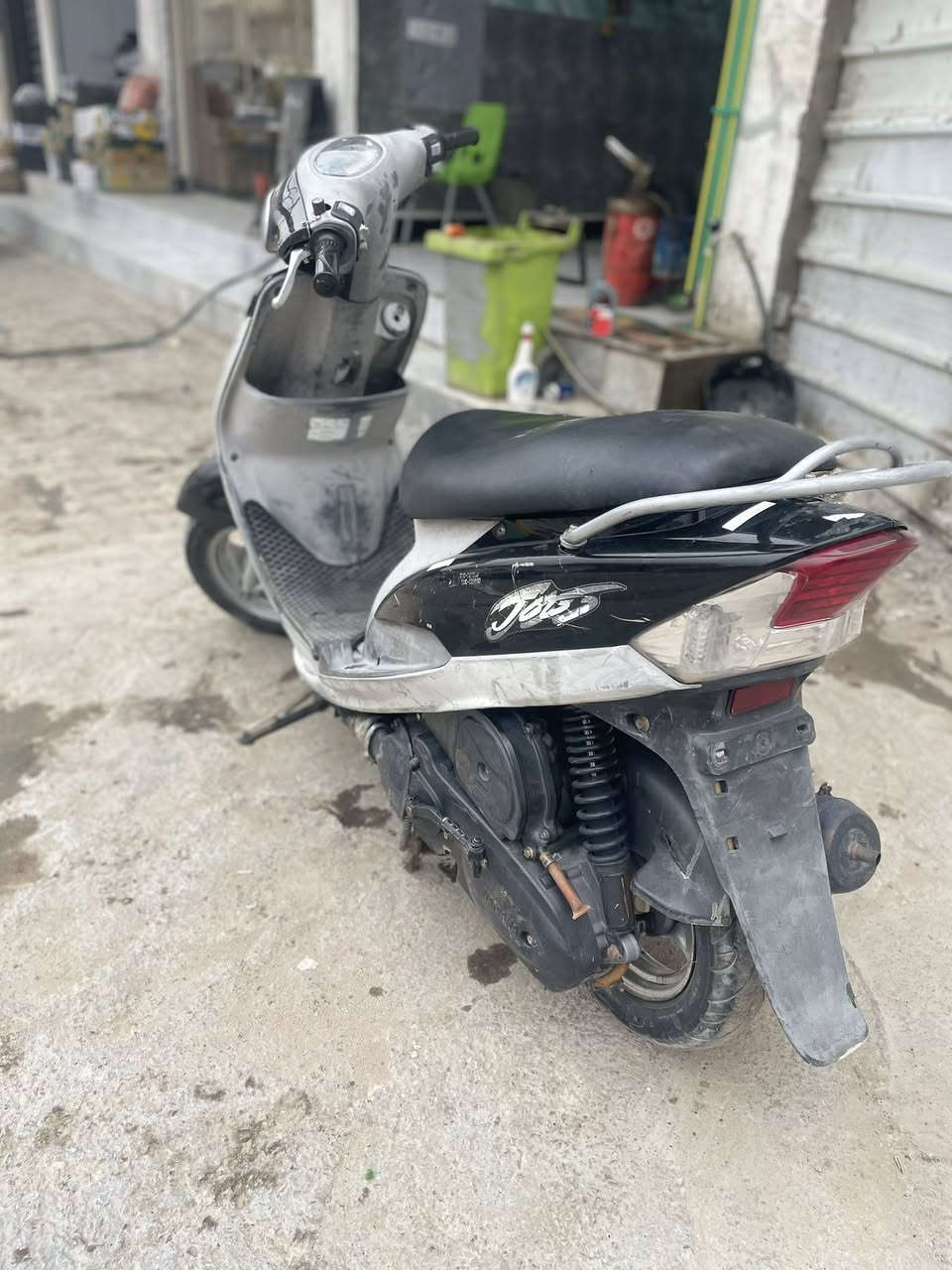 سلام عليكم منغولي لبيع دراجة حلوة شلعة معدل مكاني بغداد شعلة رقم ***********
