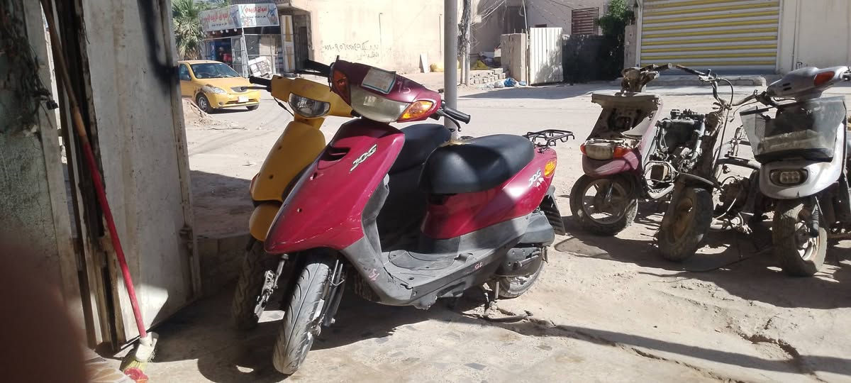 سلام عليكم دراجه بيجي حديث نوزل مال حاويه مستخدمه اقل الشهر مامفتوحه كلها بلاديه برغي مامفتوح بيها السعر 500 ألف


**إذا كنت صاحب هذا الإعلان وتريد حذفه لأي سبب، رجاءا أرسل رسالة إلى الدعم الفني**