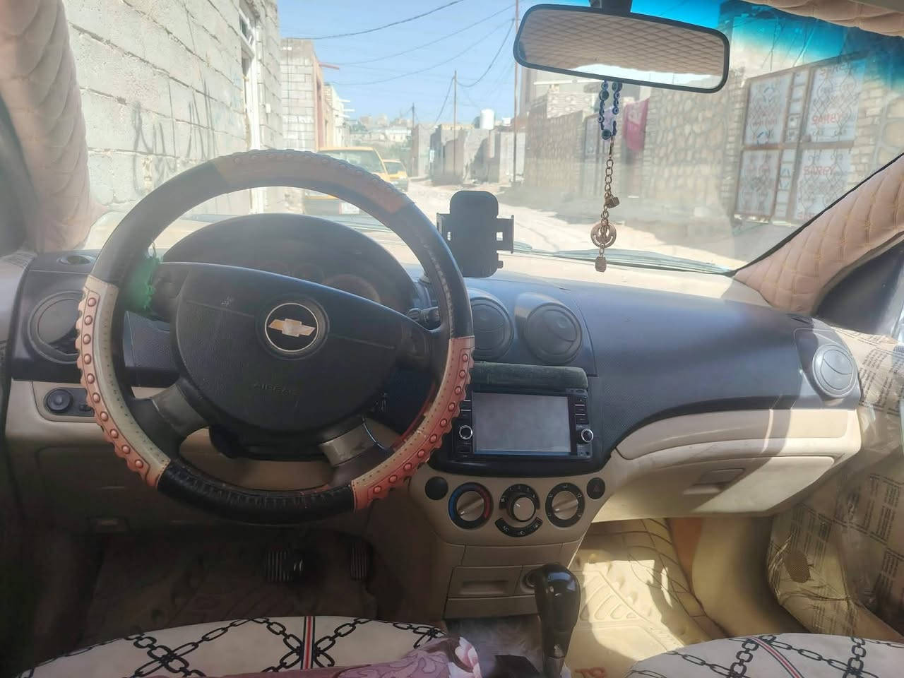 سلام عليكم سياره افيو اوتماتيك مديل 2010مفتوح رقم نجف الماني خصوصي سياره متجايه ومصبوغه فرن تحويل مباشر راعيها يريد يداور لسياره خير من الله كير ومكينه مكفولات كهربائيات شغاله حداديه نضيفه تخم تاير نضيف سعر 60وبيها مجال مكاني نجف
مكلف بنشر هاذه رقم راعيها ***********
