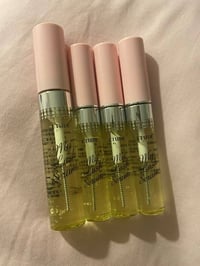 سيروم رموش وحواجب • تكثيف وتطويل • توصيل مجاني خانقين