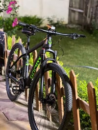 دراجه هوائيه جبلي صناعة ماليزيا دبل غاز خلفي 9امامي 2.السعر 400.التواص...