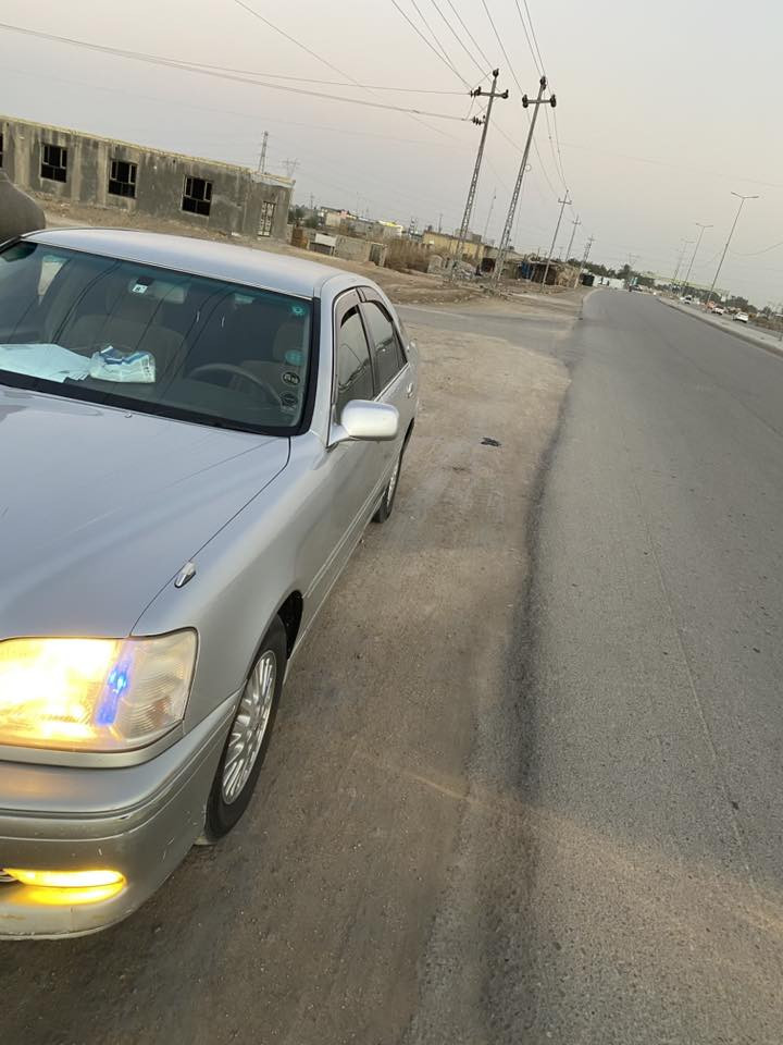 السلام عليكم من رخصت لادمن ملكه جنون للبيع او للمراوس حسب القناعه السياره كص جنطه دكمتين مكينه دي فور الجبير طياره بيها رقم و سنويه شمالي شرط اصليات السياره مكينه كير على الشرط تحوير على الشرط تحوير النجف السعر 39. و بيها مجال للاستفسار ***********
