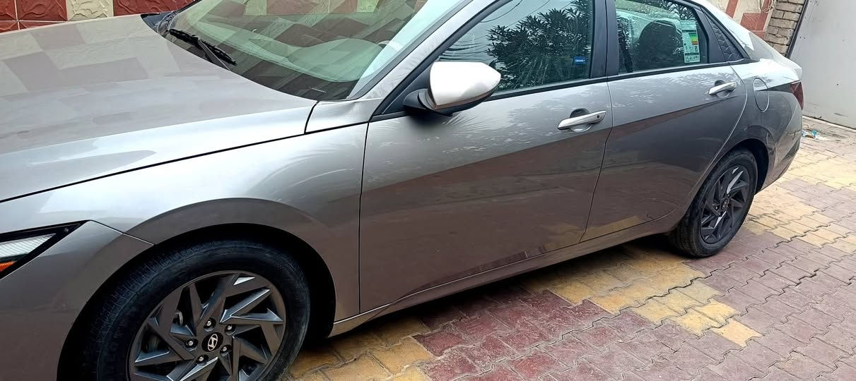 للبيع موديل 24 بيه ربع البنيد صبغ فقط ماشية 18 سعر 163
***********
