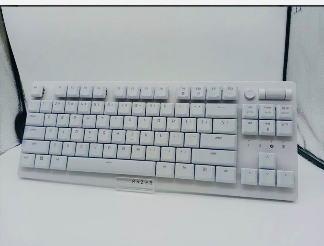 New 

Razer keyboard with hyper speed dongle دهوك, العراق


**إذا كنت صاحب هذا الإعلان وتريد حذفه لأي سبب، رجاءا أرسل رسالة إلى الدعم الفني**