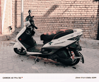 سلام عليكم سكنس لد للبيع نضافه فول مكفوله محرك وكفر تزويد خارجي المشي معدل وسرعه فول أي حاجه بالدراجه ما امبدله بيهه ما عدا قايش وخرز امبدلات السعر خاص وبيهه مجال رجاء المايعرف بسعارهن لا يدخل أيضا للستفسار على الرقم ***********
