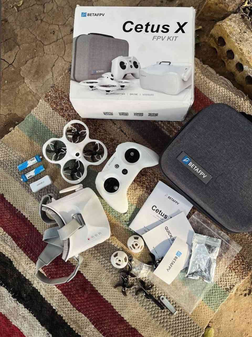 سلام عليكم 
ادرون fpv بيتي 
مواصفات 
1محركات برسلش
2مراوح احتياط 
3درنفيس 
4بطاريات عدد 2
5شاحنه 
6جديد غير مستخدم بس مفحوص 
7السعر خاص او  رقم *********** 
8ما اجاوب السعر بل تعليق 
9توصيل جميع المحافظات العراق
