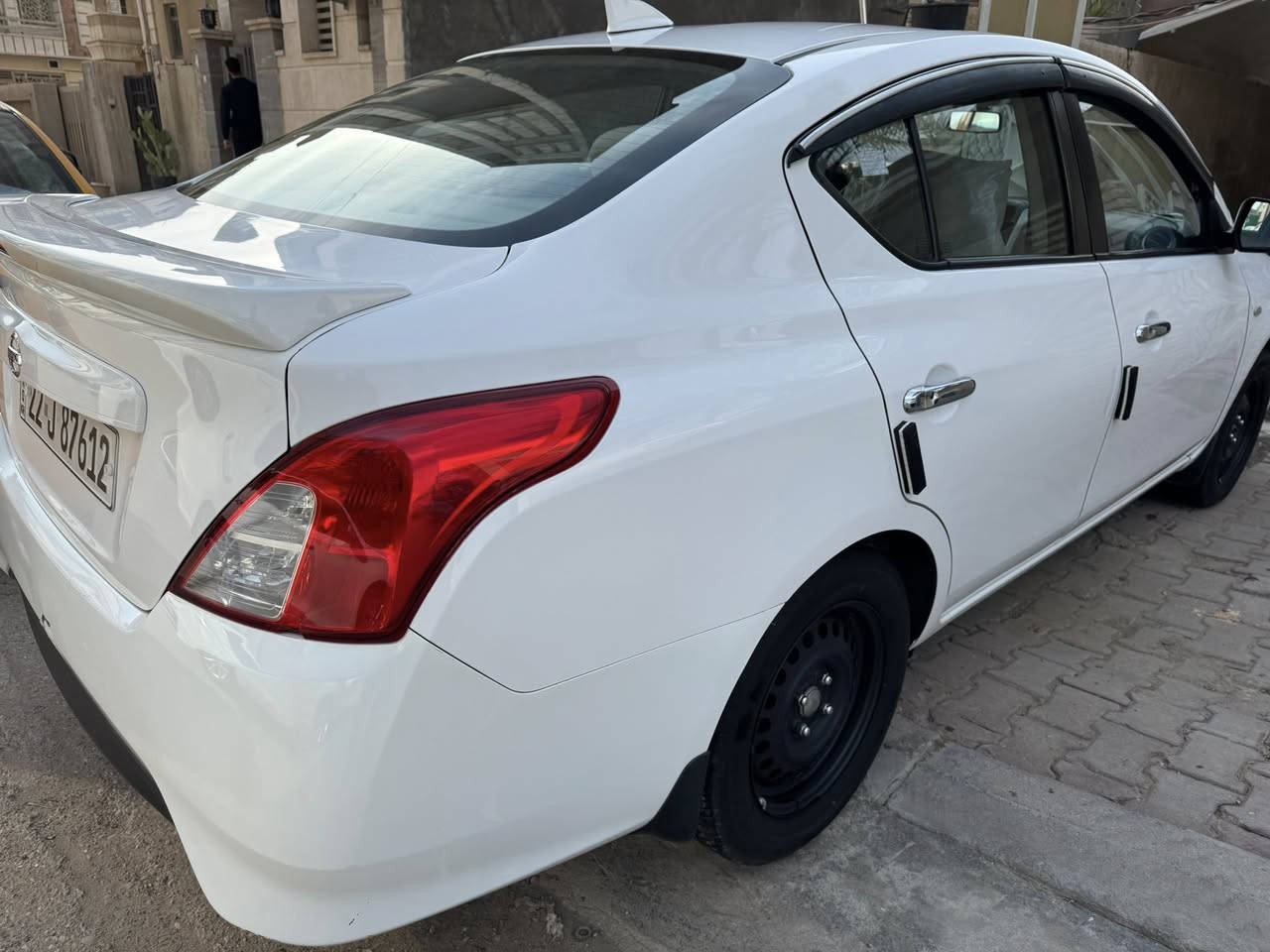 سني هندي 24  .ماشية 43 مكفولة من الصبغ وكلشي  *********** العنوان شارع فلسطين
