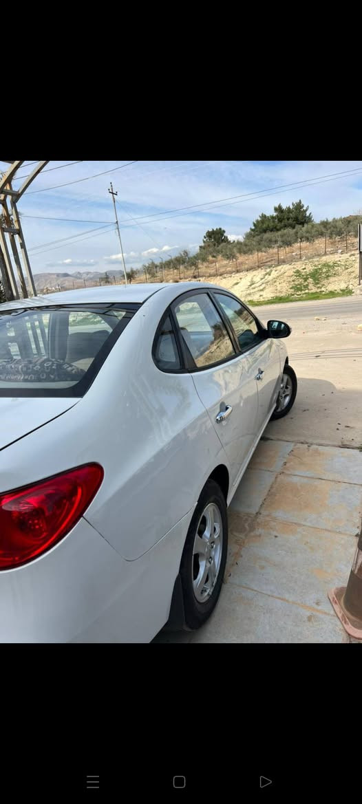 النترا2011بدون صبغ بيها مكانين بارد
سياره حلوه نضيفه كير محرك شرط
سياره فول فول سعر 119مجال مكان سياره 
معارض دهوك ***********
