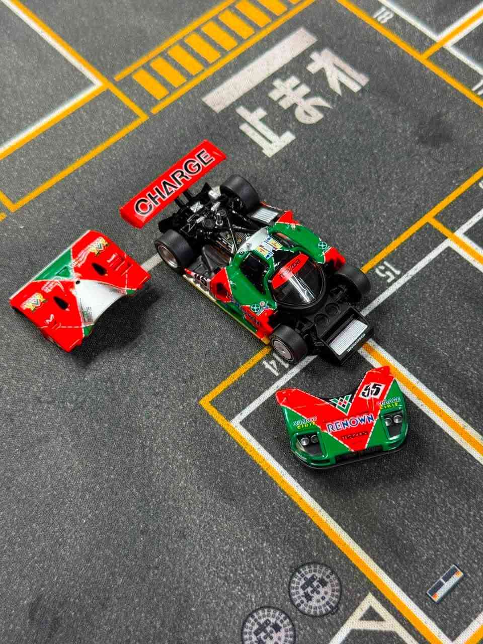 وصول وجبة جديدة من mazda
Mazda 787B انتاج شركة pop race 
قطعة غنية عن التعريف 
للحجز: ***********
توصيل لكافة محافظات العراق 
قطع محدودة!!!!! 🏎️
