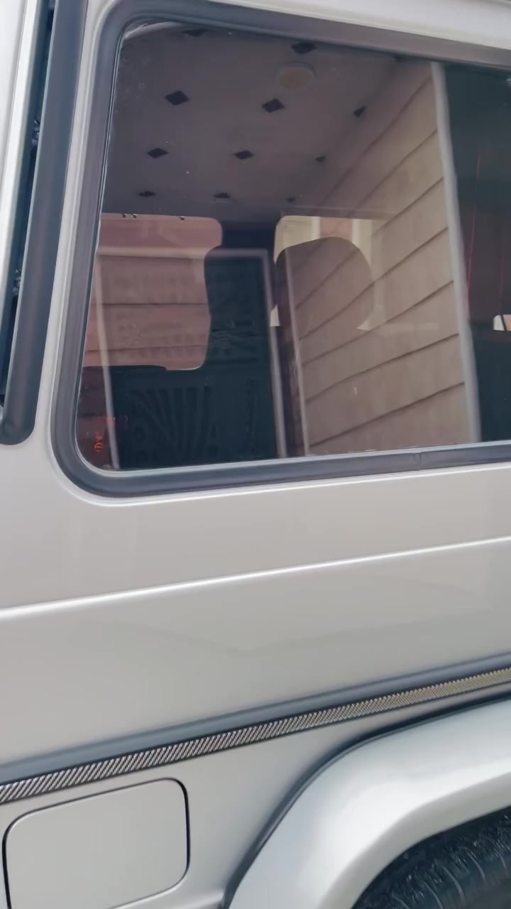 السلام عليكم 
جي كلاس ٨ محرك ٥٠٠ المرغوب شماليه بسمنا تحويل ثاني يوم سنويه نهايه ل٢٧

معروفه فول موصفات 
السياره نظيفة بمعنى الكلمة
مكفوله كفاله عامة حتى من الشخط٠نظيفه وتحدى اكو ٨ هسه نفس نظافتها٠
بالمناسبة السيارة بلاديه بدون كل تحديث كلشي عليها بلاد على وضع الشركة

السيارة ذابلها حداديه جديده طك كارتون يعني ترأيها حاليا مال ٢٢

عليها تخم تاير جديد 
عليها إدامة كامله للمحرك يعني مجاول بلكات جديد ونوزلات جديد كله جديد 
محرك كير كفاله عامه ٠
غرفتها بلاد لون مشمشي نضيفه حيل ٠
بدون كل نقص السياره ٠
اخوان رجائن لاتقارن هاي السيارة البلادية بالمحدث الي ملزكيه بشيخ عمر وكلشي حسب النظافة ٠
اي ستفسار اني خادم اتصل وتدلل أو تجي خاص ***********
