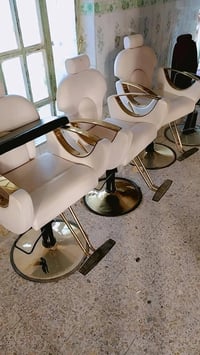 كراسي • ٤ قطع • نجف