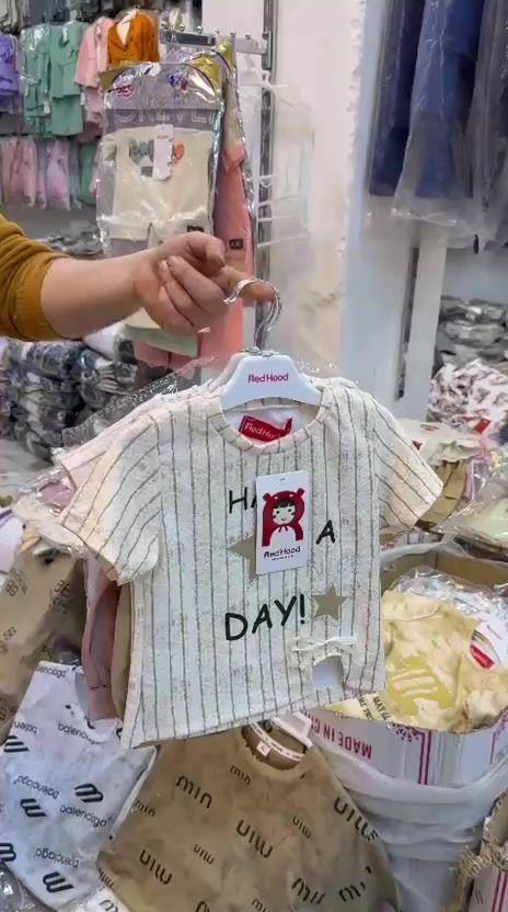 قاط بيبي بناتي
ابو التعلاكة 
بدي فانيلة 
شورت كتان 
صناعة صيني
قياسات 
1/2/3/4 
يلبس 
من 6 اشهر 
الى 2 سنة 
سعر الدرزن 
57 الف 
جملة القطعة 
4750
توصيل 6 الف


**إذا كنت صاحب هذا الإعلان وتريد حذفه لأي سبب، رجاءا أرسل رسالة إلى الدعم الفني**