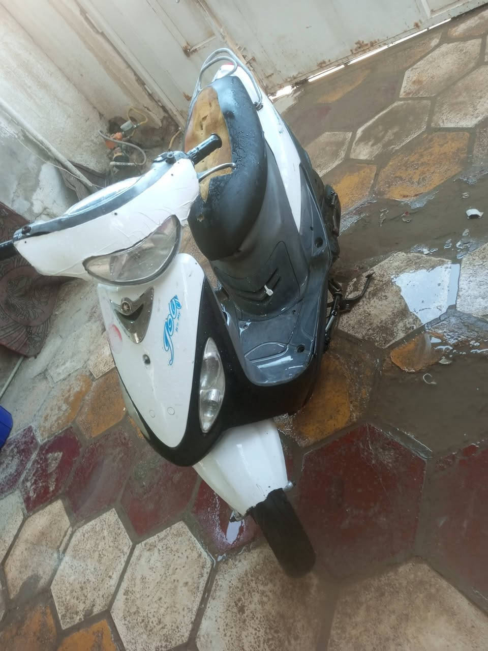 ماكس منغولي للبيع ٤٥٠بي مجال او مراوس بوليس عادي نطيك  فرق مكينه مفتوحه. كهربائيات  شغاله.   رقم***********بي واتساب
