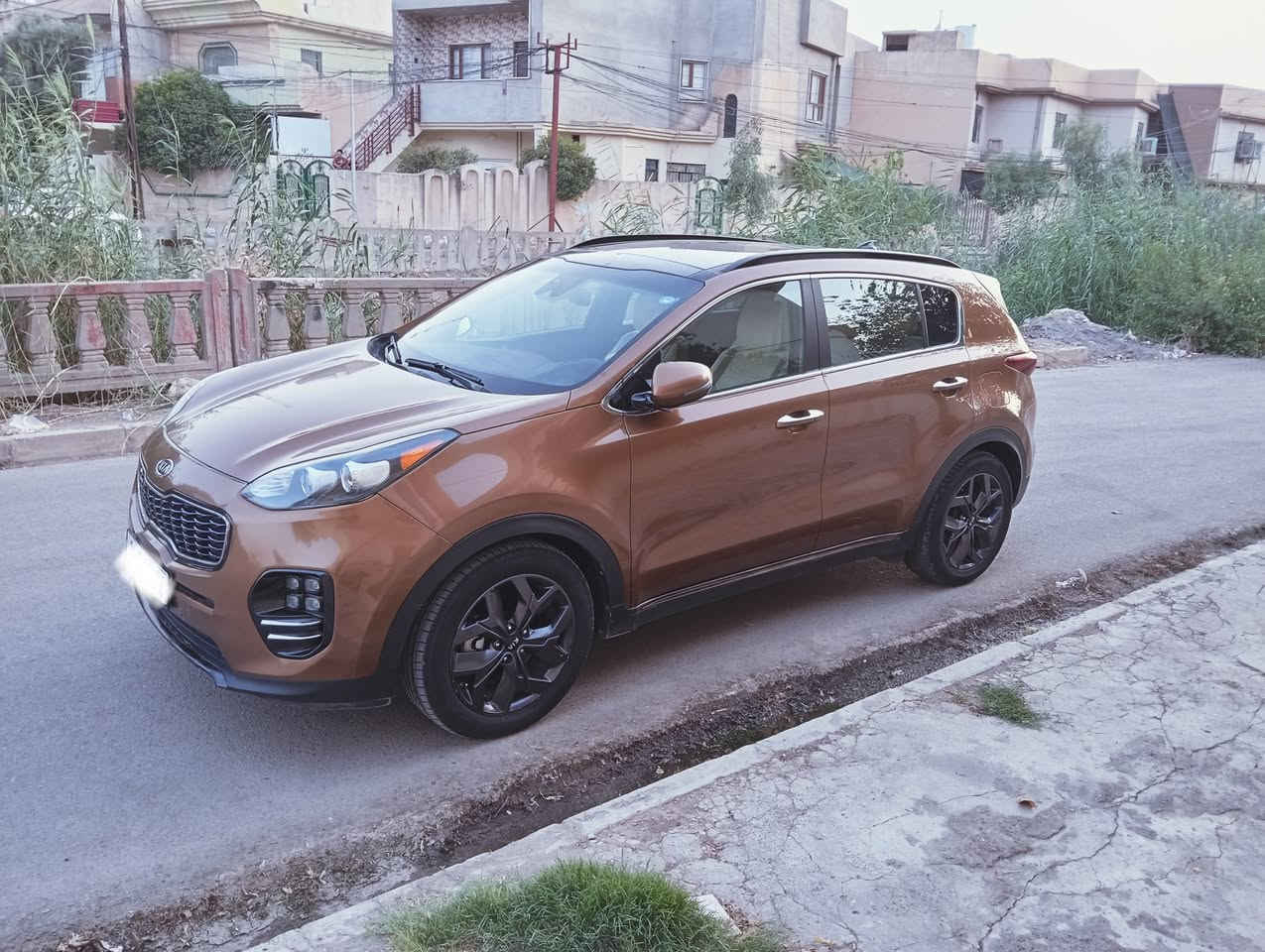 السلام عليكم....
سبورتج 2020 امريكي بدون صبغ بارد فقط باب خلفي جهة النفر فئة S  فول مواصفات بصمة شاشة رادارات بانوراما اشارة بالمرايا ستيرن D ويل اسود رقم دهوك محرك 2400 ماشية 132 الف ميل رقم دهوك /العنوان حي الجامعة/ التواصل خاص او ***********
