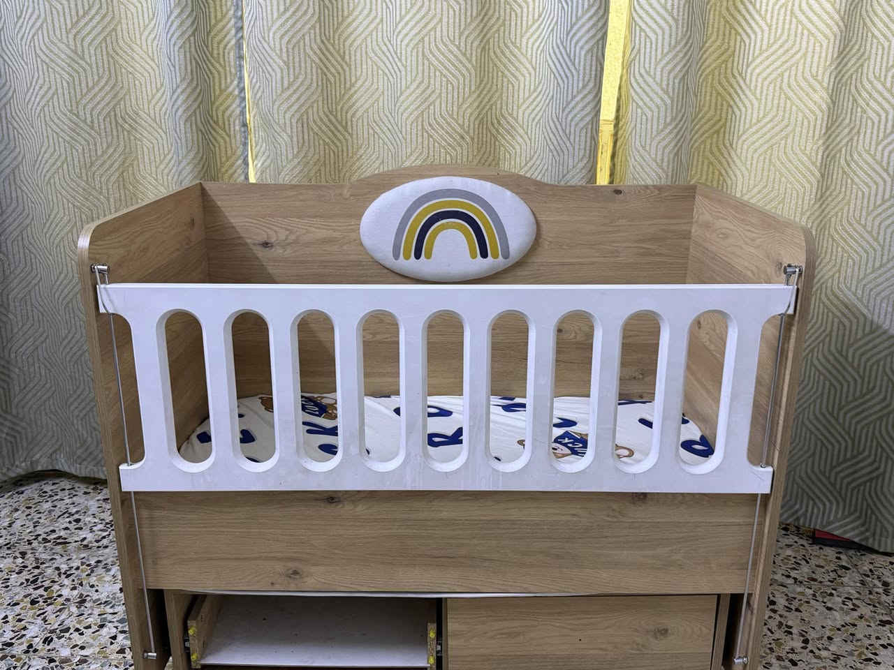 كرسي طعام للأطفال 25
كرسي سياره للأطفال جديد مستخدم قليل ب70 

چربايه و السياج سلايت مع المندر مالته ب 60 

عربانه طفل ب 50 

وكلهم بيهم مجال للجادين


**إذا كنت صاحب هذا الإعلان وتريد حذفه لأي سبب، رجاءا أرسل رسالة إلى الدعم الفني**