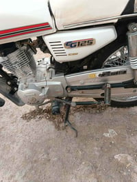 شباب نامه برو غطاس مديل ٢٣اصوليه للبيع 07893334389