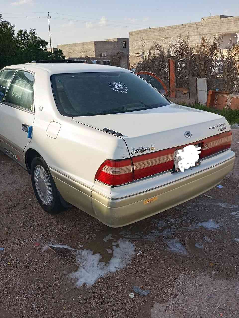 السلام عليكم سياره رأس الثور مديل 1998 السيارة 
مكفوله من نقل جثه وكصه رقم بصره تبريد شغال شاشه لمس لايت زنون حداديه جديده تخم تاير مكينه فيشه وبطل دوشمه نضيفه السعر 90 وبيها مجال سيار جديده مال جناي لاتصال ***********/**/***********
