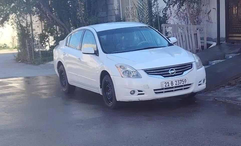 التيما 2012 خليجي رقم سليمانيه قطعه وحدة صبغ 
مراوس كورلا شعندك نزل
ديالى المقدادية 
***********
