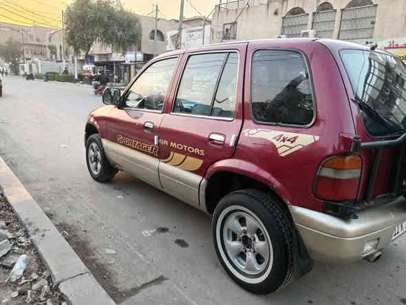 السلام عليكم كيا سبورتج ١٩٩٤ جاهزه مكينه وكير خير من الله كهربئيات شغاله تخم تاير صدر حلو ترايهه حلو بدون ضربه صبغ جماليه سياره حلوه مرتبه رقم جديد دولي سنوية مجدده هزتهه جديده كير اوتو غرفتهه حلوه السعر ٣٥مكان السياره بغداد الحريه الاتصال ***********
