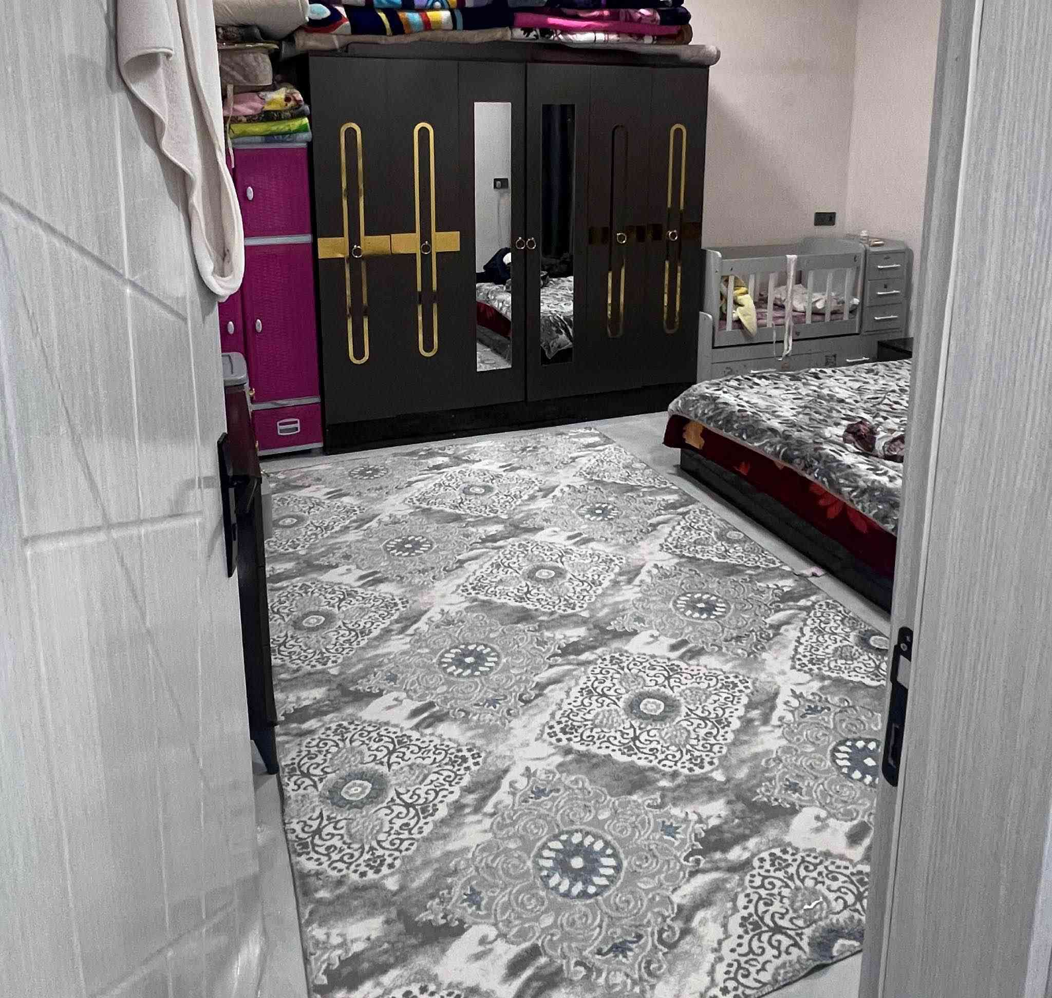 بيت 100زراعي طول 20م في عرض 5 م الموقع كوباني قرب جامع الواحد الاحد بداية كوباني من اتجاه جسرر المحافظة بيت كامل بدون اي نقص للاستفسار الاتصال *********** كركوك, العراق
