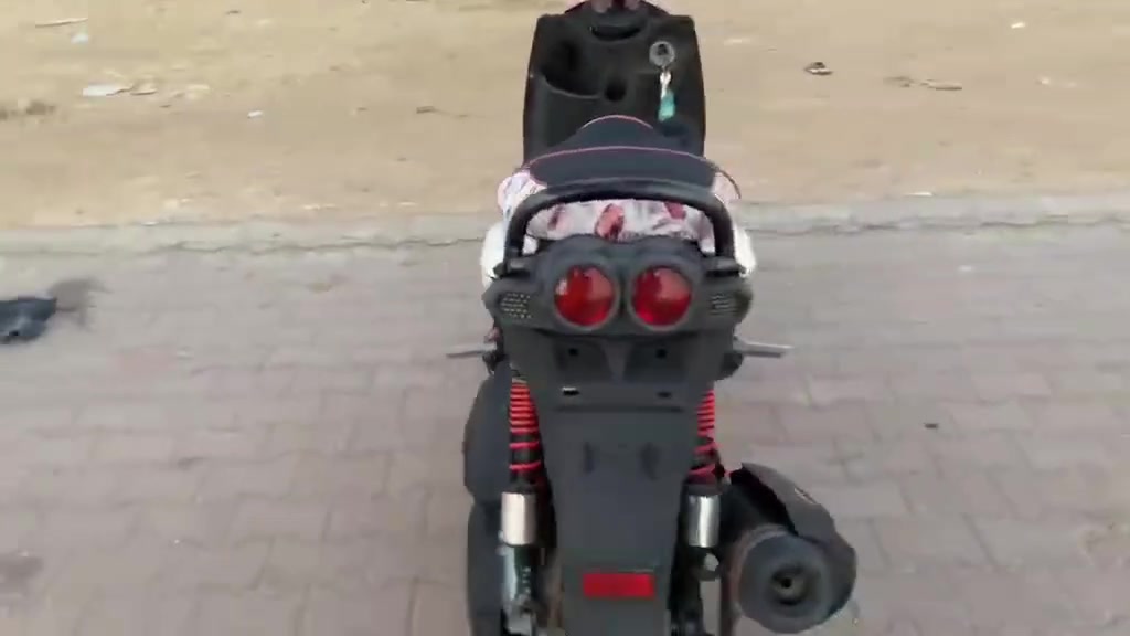 السلام عليكم دراجه لبيع بلاديه مامفتوحه دراجه مناسبه الشراي يتصل نه مكلف بنشر ***********
