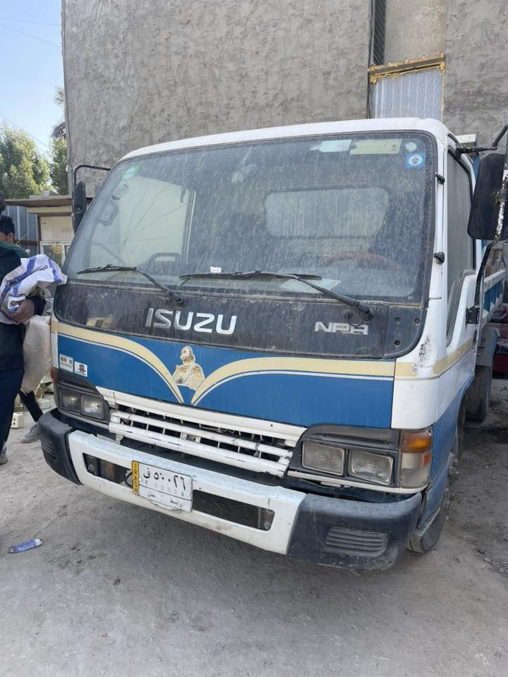 للبيع ازوز قلاب فحل موديل ٩٤ رقم واسط محرك ١١٢  جاهزه للشغل بكانهه بغداد السعر ب٧٥  بيهه مجال *********** ووو ***********
