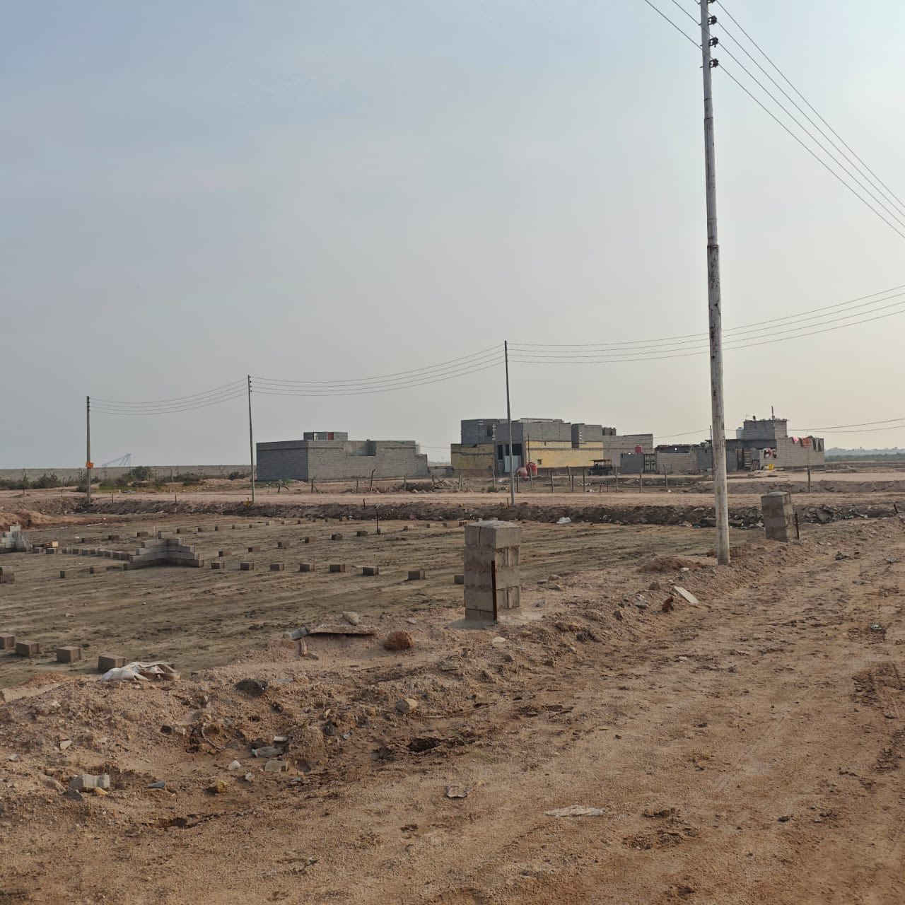 قطع اراضي البيع 
موقع مميز وسعار ممتاز 
فرصه سكنيه وستثمار المستقبل القريب 
📍موقع الصاليحه شط العرب من قرب سنتر الصالحيه 
نوع طابو زراعي سند 25 منطقه كامله جاري بنا خدمات متوفر ماء وكهرباء سعر خاص ستفسار على هاذه رقم ***********
