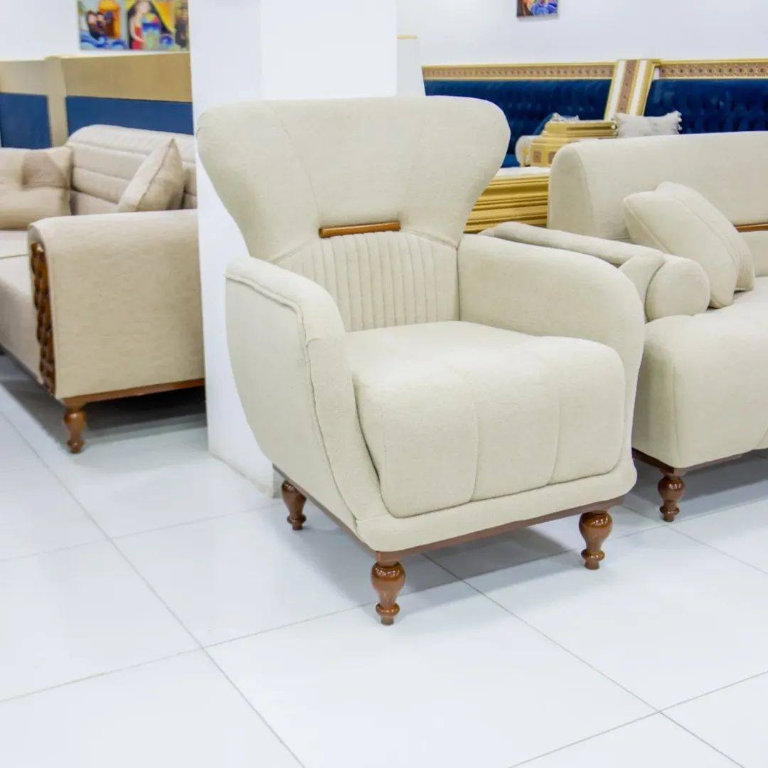 معرض أنوار الزهراء للاثاث .
أفخم وأحدث الموديلات للطقم الملكي والكلاسك والمودرن والديوان المصري وبأسعار تنافسية مع الجودة والمتانة والضمان الحقيقي 🥰 . ويوجد بيع بالاقساط لحاملي بطاقة الماستر كارد 🌹 . العنوان/ العمارة حي الكفاءات شارع المعارض مقابل بلديات ميسان موبايل  *********** #اثاث #اثاث_فاخر #العمارة #الناصريه #البصرة #مشاهير #مشاهير_الانستقرام #اكسبلور_فولو #مشاهير_العراق #
