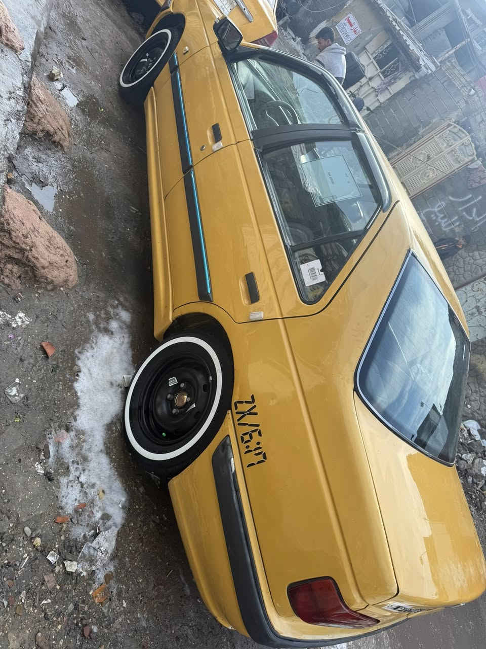 السلام عليكم بيجو بارص موديل ٢٠١٥ سياره مصفره هيئة وغرامات بيه ضربه بل جاملغ خلفي فقط ومعمره تخم تاير سياره حلوه وجاهزه مكاني بغداد حي اور *********** السعر٤٣وبيه مجال بصيط
