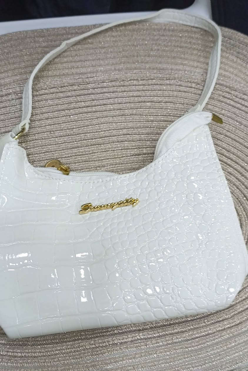 ٣٠٠٠اي قطعة داخل المنشور


**إذا كنت صاحب هذا الإعلان وتريد حذفه لأي سبب، رجاءا أرسل رسالة إلى الدعم الفني**