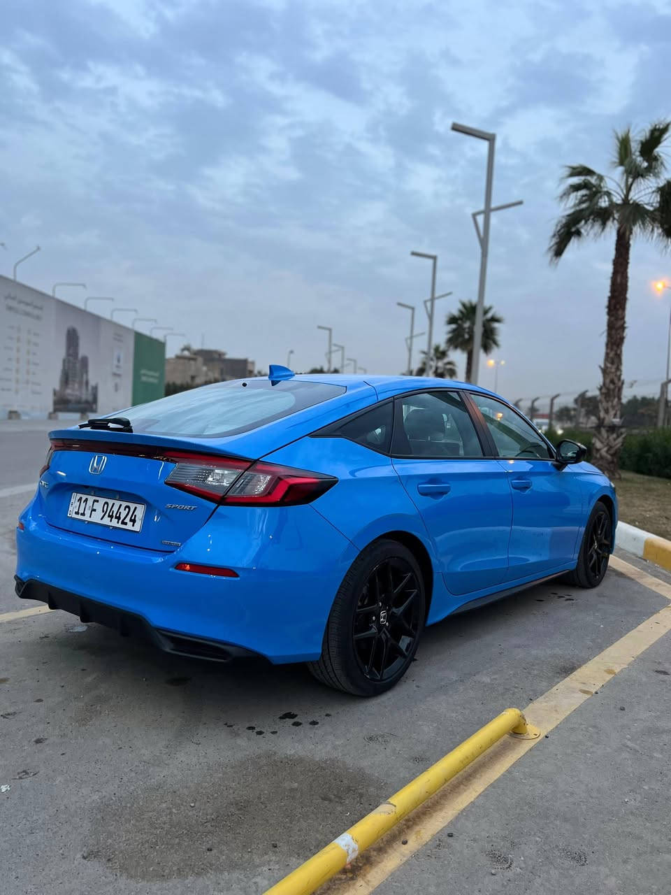 هوندا سيفيك 2025
فئة سبورت هاشباك 
محرك 2000 هايبرد 
موديل ٢٥ 
عداد المسافه 6000 فقط 
كشنات تدفئة 
بدون صبغ او تبديل 
السيارة جديدة جدا 

استفسار تفاصيل اتصال/ واتساب ***********
 ***********
