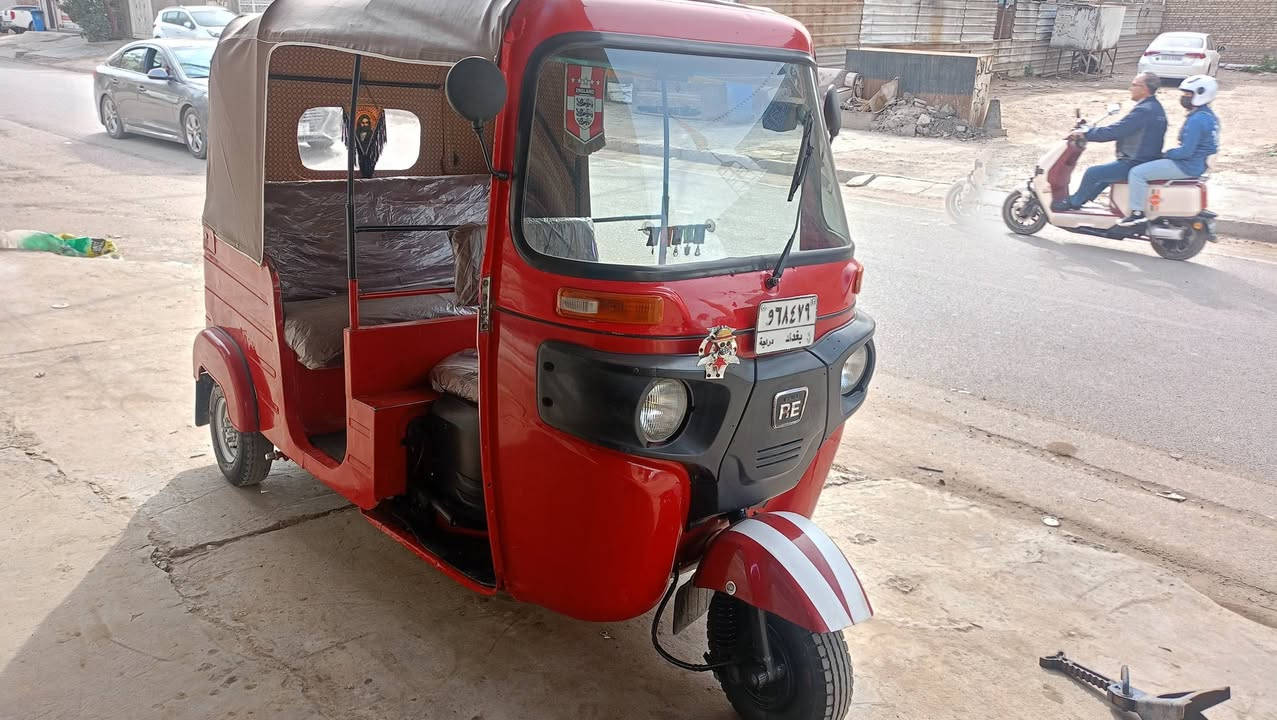 السلام عليكم تكتك 19شهر 2 بلاديه بس الدوس معمره وبيه طخه بسيطه يم البكلايت ومكحله مكاني الشعب نهايت الفوراتات ***********
