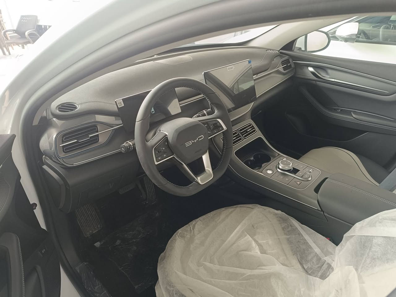 ديسترؤيلBYD موديل 2025
سفر كيلؤمه تر فول مواصفات
1100 به شعن ده روات
*********** واتس اب
*********** 
موجود في اربيل معرض چاينا
