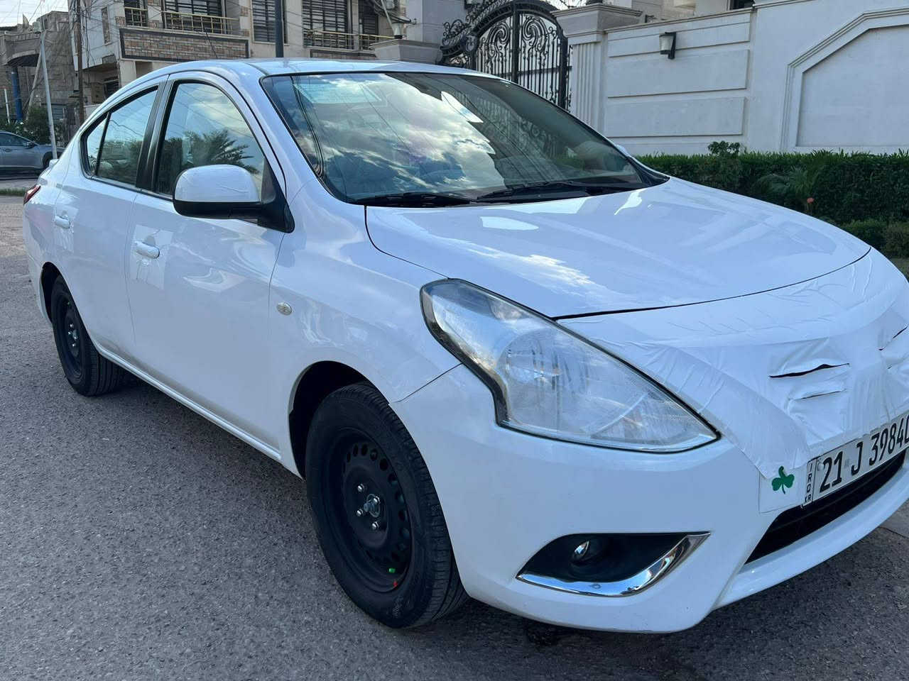 السلام عليكم
نيسان سني 2023 هندي البليته الزركه مكفوله الضربه والصبغ بيها مكانين بارد بصيطات ماشيه 53 الف السياره جديده جداً كير مكينه تبريد حداديه تخم تاير على وضع الشركه السياره باسم الشركة تحويل او وكاله مكان السياره بغداد سعرها 107$ وبيها مجال بصيط اللاستفسار ***********
