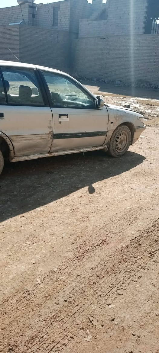 السلام عليكم
سياره لانسر 
موديل 1989 السياره شغاله 
الى الاستفسار الاتصال على الرقم 
***********
***********
