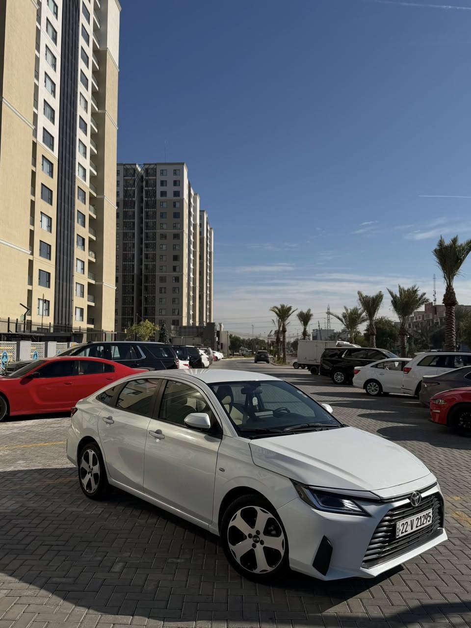 تيوتا يارس 2023 للبيع
مواصفاتها شاشة كبيرة تحكم ستيرن داخل بيجي لايت ابيض زنون اشاير بالجاملغات مانع انزلاق + حساسات 
ماشية 50  الف سياره سياره بدون نواقص وارد خليجي بيها ربع الجاملغ وربع البنيد بدون دواخل والجاملغ الثاني توحيد لون فقط 
رقم أربيل انكليزي تريد وكالة أو تحويل 
السعر : 148 وبيها مجال بسيط 
للأستفسار ***********
مكاني بغداد حي الجهاد
