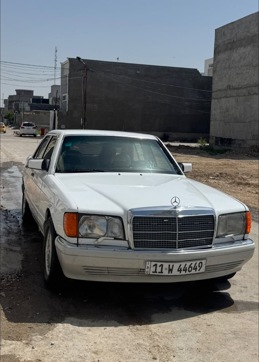 سلام عليكم
جامبو 88 خليجيه صبغ حزام 
محرك 300vvtمحرك كير شرط
داخل ماروني اصل   اكسل جديد قواعد دبل وشواصي سليمات لا لحيم ولا تصليح امامي خلفي 

سياره مناقصها شي
47$ وبيها مجال

***********
ديالى بعقوبه
