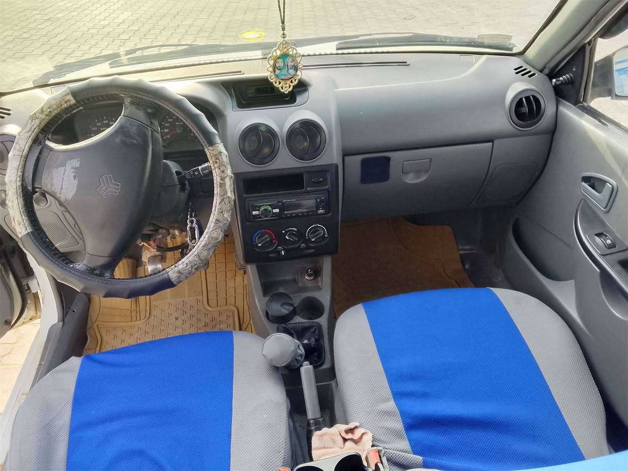 السلام عليكم رمضان كريم
سياره للبيع سايبه 2014كفاله عامه  مكينه وكير شرط 
حداديه تخم تاير جديد .كهربايات دشبول نفخ 
تبريد ثلج 🥶.رقم ذي قار انكليزي 
سياره جديده بمعني الكلمة بسمي 
تحويل ثاني يوم.سياره جاهزه مابيها نقص 
مال جناي .#السعر (40) بيها مجال 
للاستفسار *********** مكان سماوه
