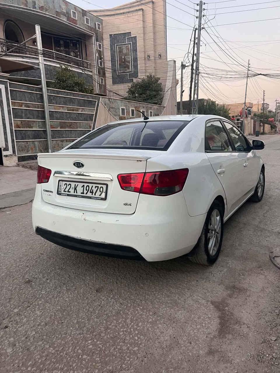 السلام عليكم
سيراتو ٢٠١١ محرك ١٦٠٠ رقم اربيل جديد وهزه جديده بااسمنا فول مواصفات عدا البصمه فتحه تحكم استيرن شاشه كامره مري شفطمنظومة زنون جاهزه من كلشي مابيها اي نقص بيها صبغ قبق صندوك ودعاميات وخشم الجاملغ بارد بسيط السعر ٩٠ وبيها مجال *********** مكاني الاسكندريه
