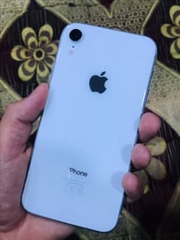 ايفون اكس ار • ٦٤ • فيس ايدي شغال