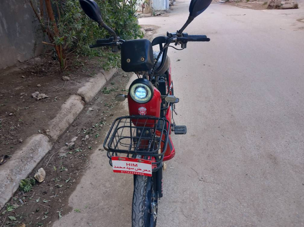 دراجه شحن للبيع موديل ٢٠٢٣ بطاريات جدد نظيفة فول مواصفات كهرباء شغالة كلها السعر ٢٥٠ وبيها مجال مكاني بعقوبة المفرق *********** بعقوبة, ديالى
