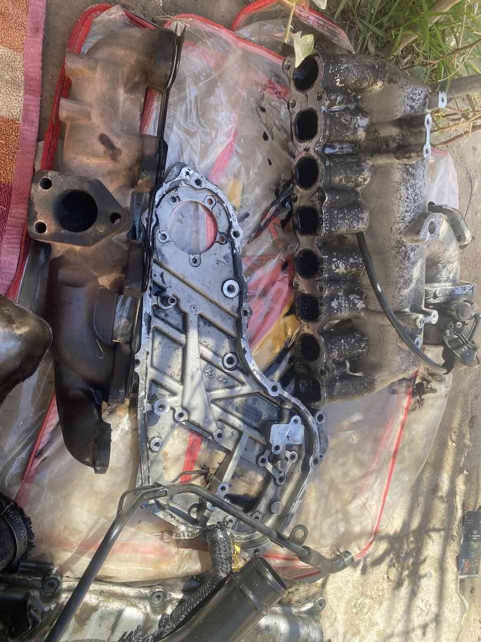 السلام عليكم 
غراض ستاركس مكينه سبعه مال كصه 
نوزلات+ طرمبه + جوزه طرمبه+سوبر + دينمو +براد+ دكشن +زنجيل +مسطره نوزلات+ جوزه مسطره +حمايات +باور +مكينه كامله كلشي موجود أبيعك انزل من سوك 
***********
