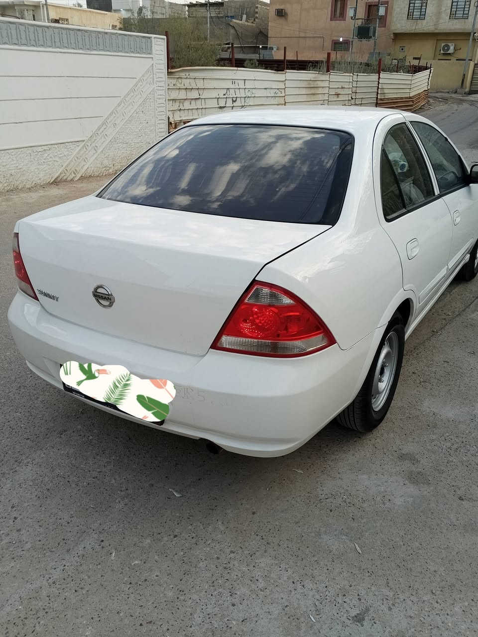 السلام عليكم
نسيان صني 2008 رقم بغداد جديد سنويه جديده بأسمي نظافه كدامكم كلش نظيفه محرك كير كفاله تبريد كهربائيات كلهن كفاله كلشي ما ناقصه تخم تايرات جدد لايت زنون بيها جاملغ جهة لصدر شراي يتصل *********** مكاني بصره سعر 95
