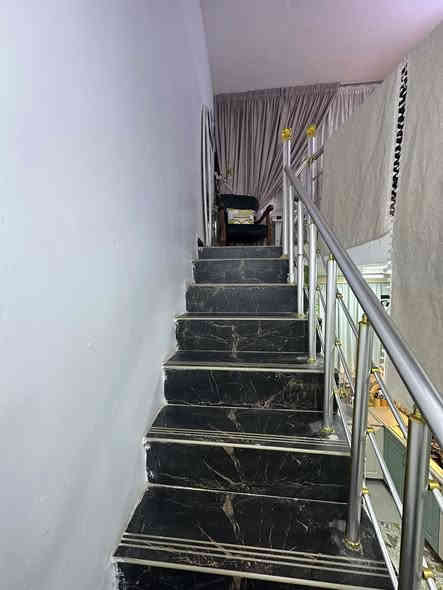 بيت للبيع 60 متر يحتوي على 3 غرفة نوم الاعظمية الاخطل زراعي جدا مناسب 
***********
