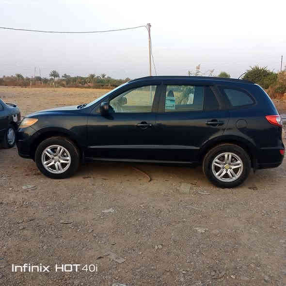 سنتافي موديل 2010 رقم صلاح الدين سياره جديده مكفول كفالة عامه وارد امريكي اربعه  سلندر مكان صلاح الدين الاسحاقي السعر 132 الاستفسار يم رقم ***********. او ***********
