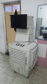 مبرده لبيع حجم 40 نضيفه كلش سعره 190 وبيه مجال  07705512156