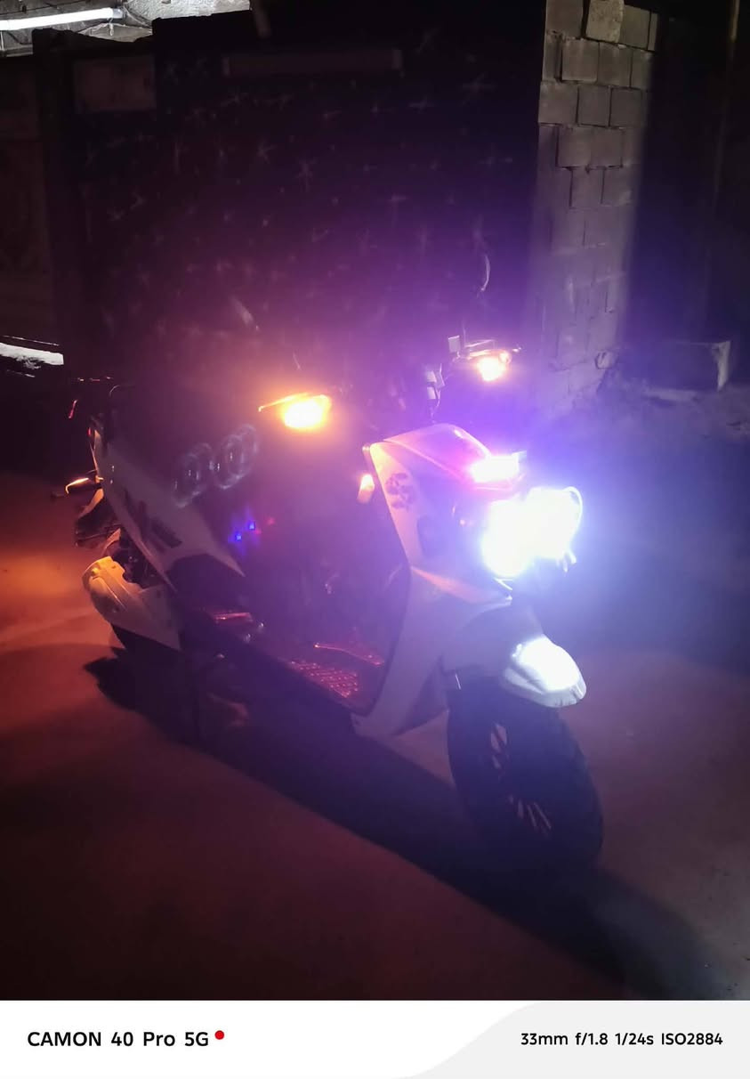 سلام عليكم عندي دراجه شحن سكنس جبلي بيه بصمتين وسويجين  وكتابه بيه 6 بطاريات جدد ولايت زنون
ودمامين بلوتوث موقع لدراجه بغداد مدينت لصدر قطاع15 رقم لتصال ***********
سلام عليكم عندي دراجه شحن سكنس جبلي بيه بصمتين وسويجين  وكتابه
