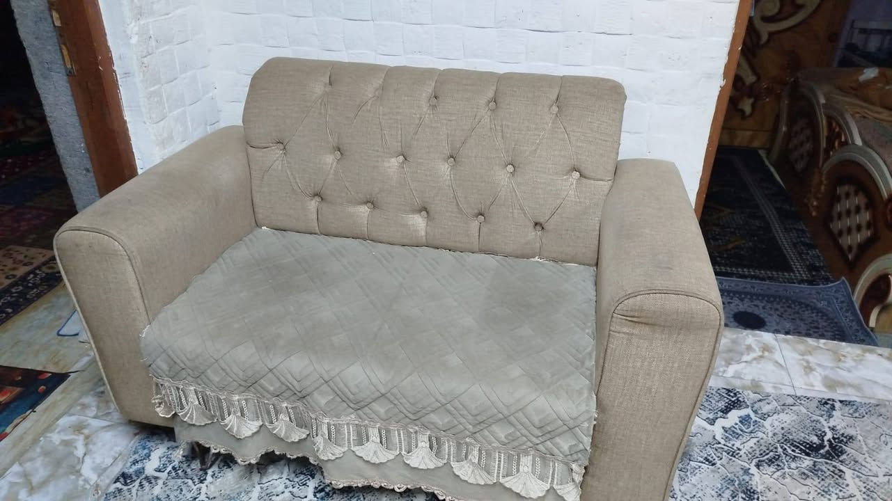 تخم ديوان لون جوزي سعر 150 
تخم قنفات لون بيجي 10 نفرات ب250 
ناصريه مدينه الصدر


**إذا كنت صاحب هذا الإعلان وتريد حذفه لأي سبب، رجاءا أرسل رسالة إلى الدعم الفني**