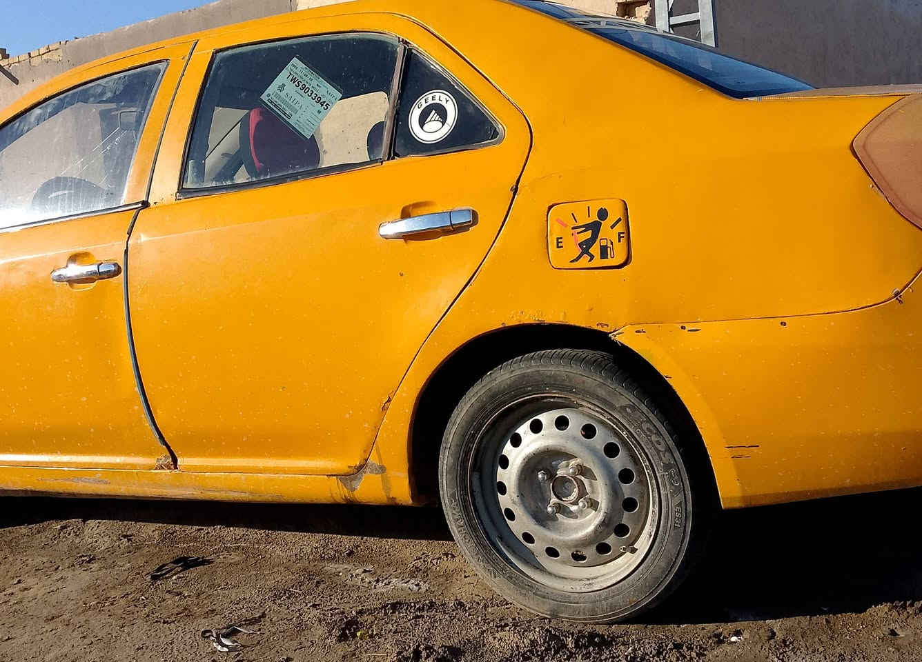 جلي 2011 ام كي  بابل الماني مشروع وطني مصفره هيئه وغرامات  السياره جديده حداديه تخم تاير مكينه وكير كورلا السياره جاهزه  باتري جديد كهربائيات كلهه شغاله  السعر 21 وبيهه مجال مكاني ناصرية قضاء الفهود لشراي للاستفسار ***********, ***********
