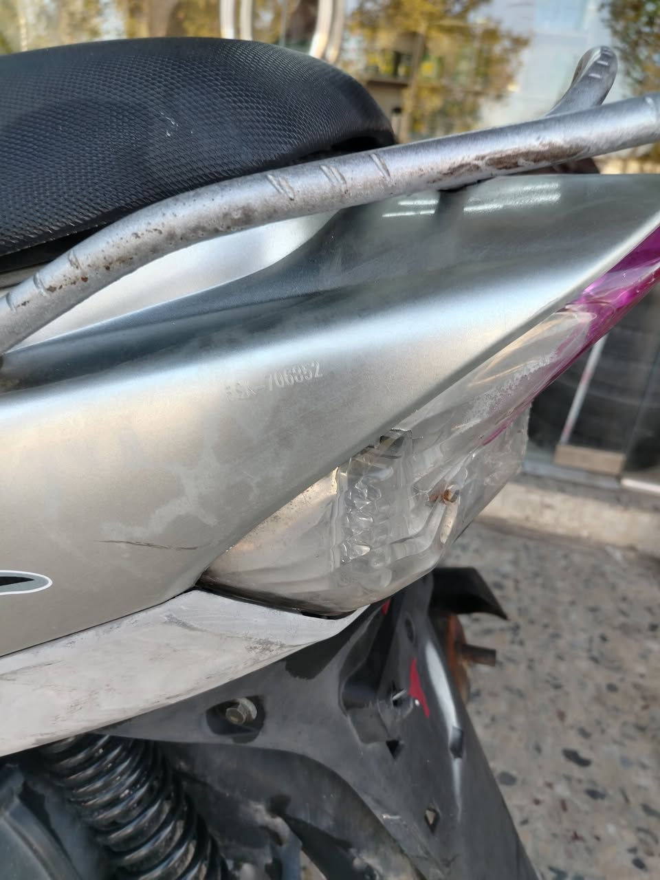 للبيع نضافه مثل ماموضح بالصوره مكاني المشتل سعر ٥٠٠ رقمي ***********
